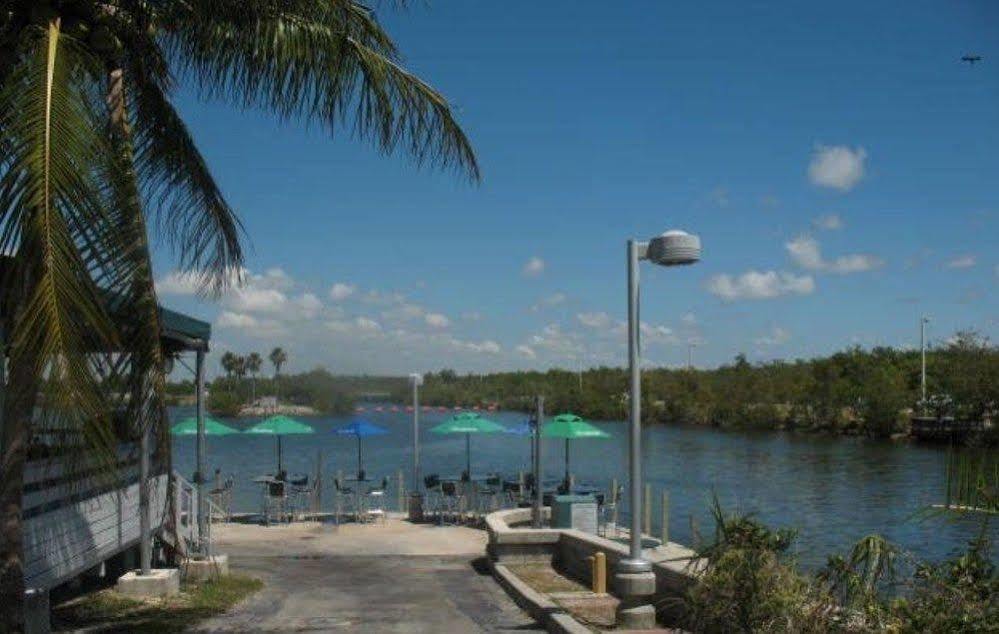 Miami Bed And Breakfast Country Walk Esterno foto